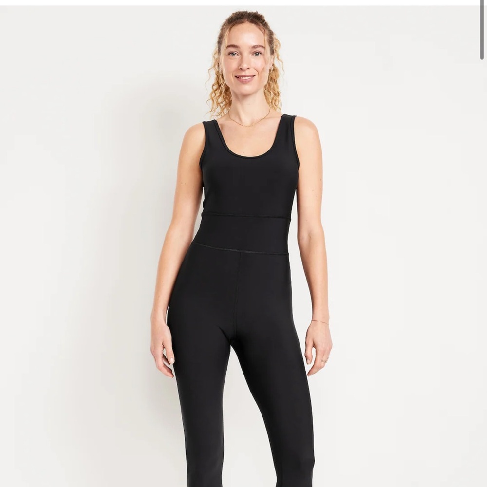 Black Sleeveless Jumpsuit